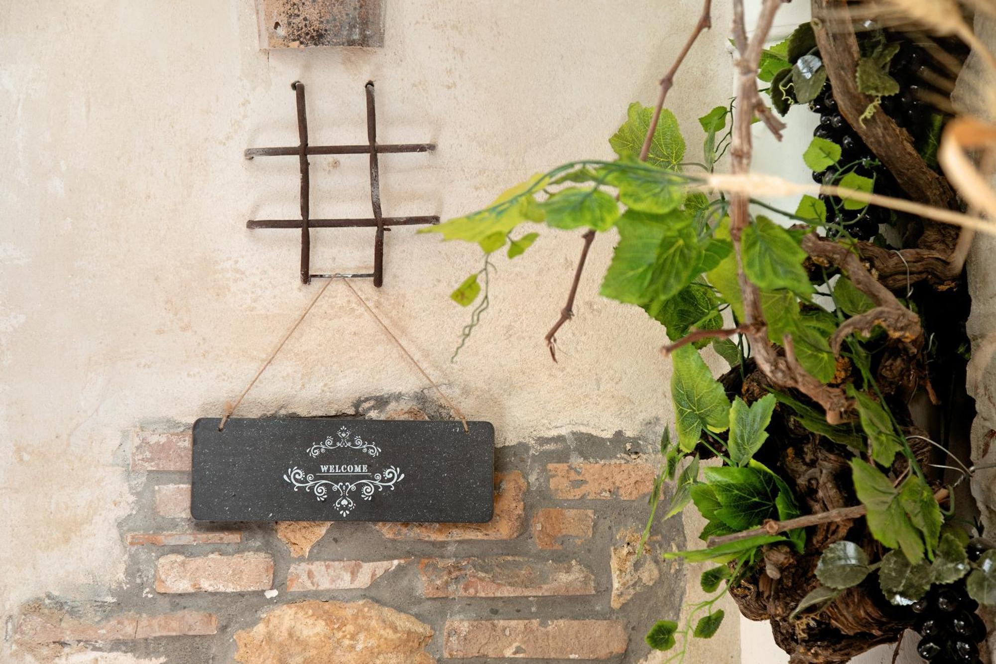 La Cueva De Medina-Sidonia